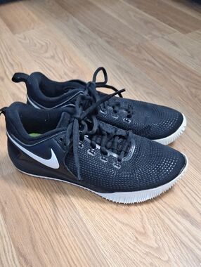Nike Zoom HyperAce 2 Volleyball Women Black & White Athletic Sneakers